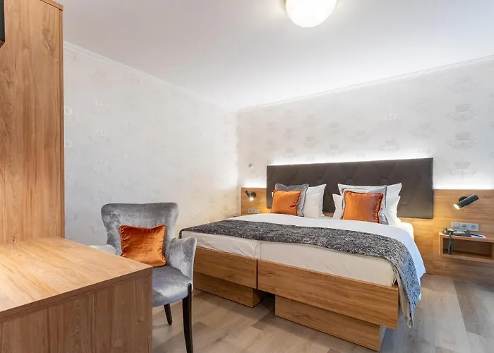 Otel Westend An Der Messe 4*
