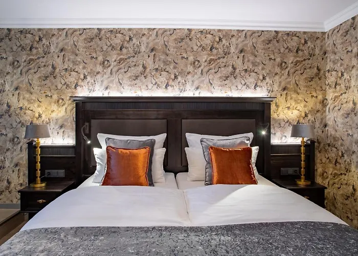 Westend An Der Messe Otel 4*